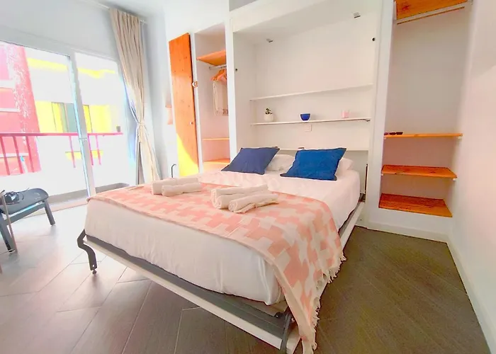 Tq202 Beach By Wave Properties